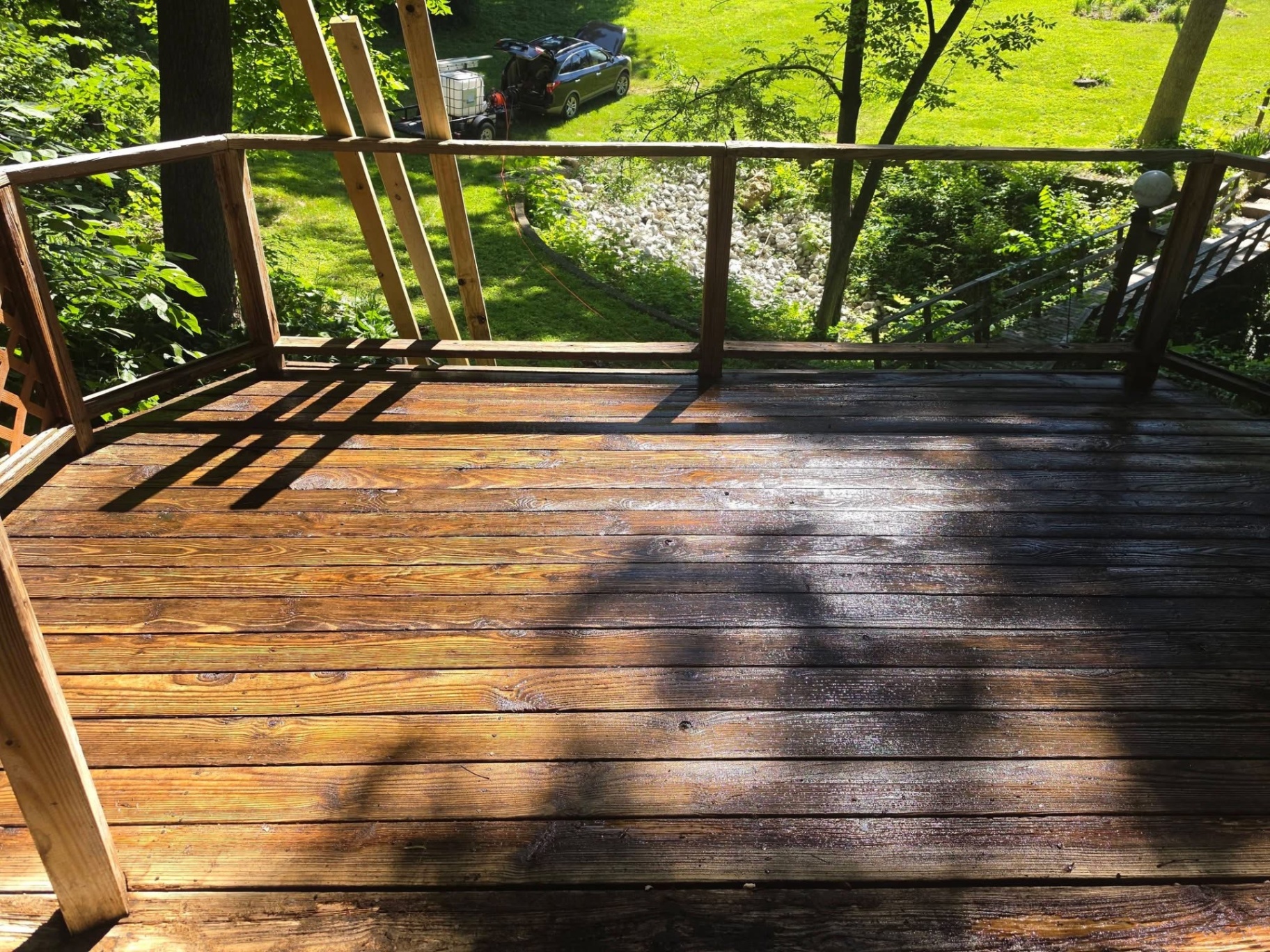 Deck Staining & Painting
